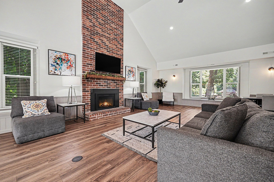 Byron Lakes Apartments 69 of 91