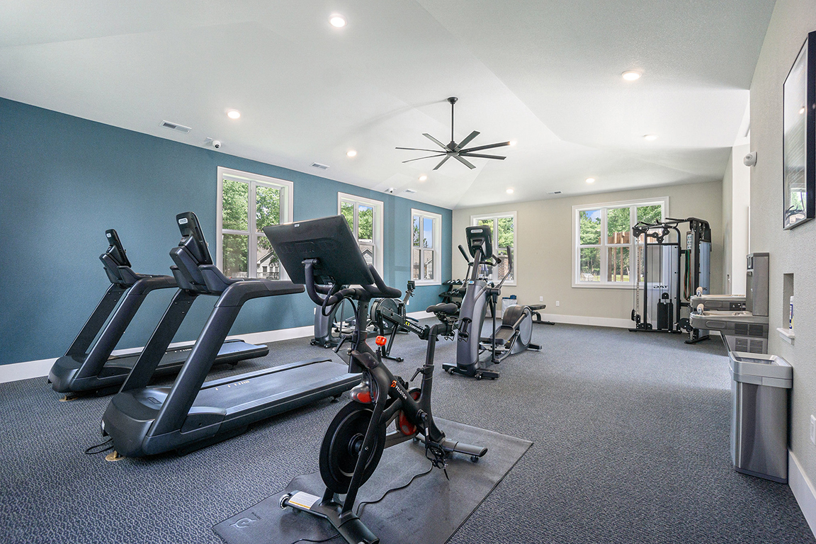 Gym at Byron Lakes Apartments (2 of 2)