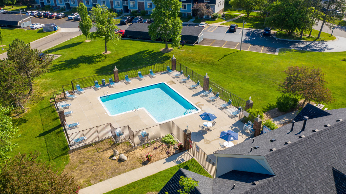 Pool at Canal 2 Apartments (1 of 2)