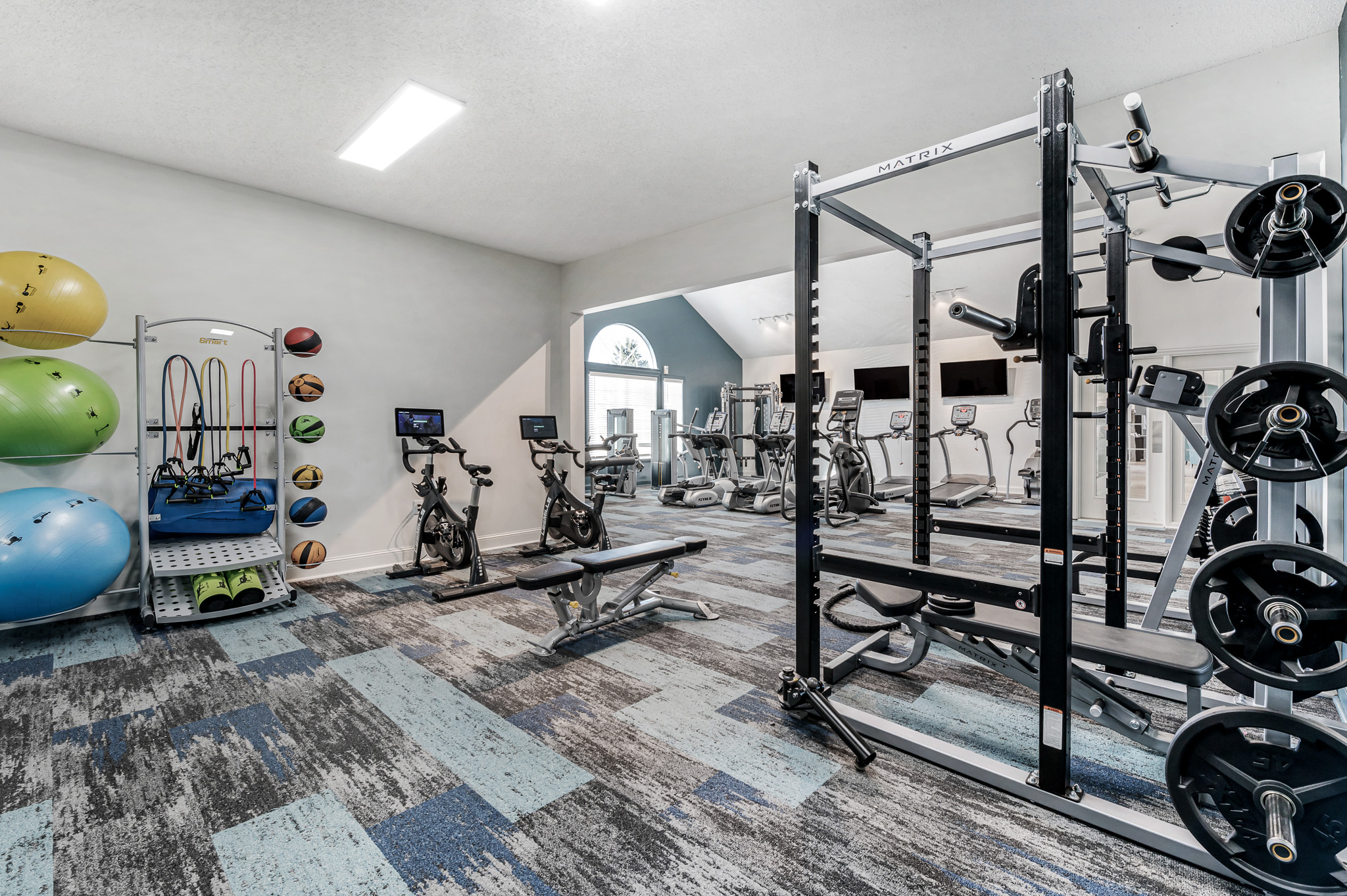 Gym at Latitudes Apartments (5 of 6)
