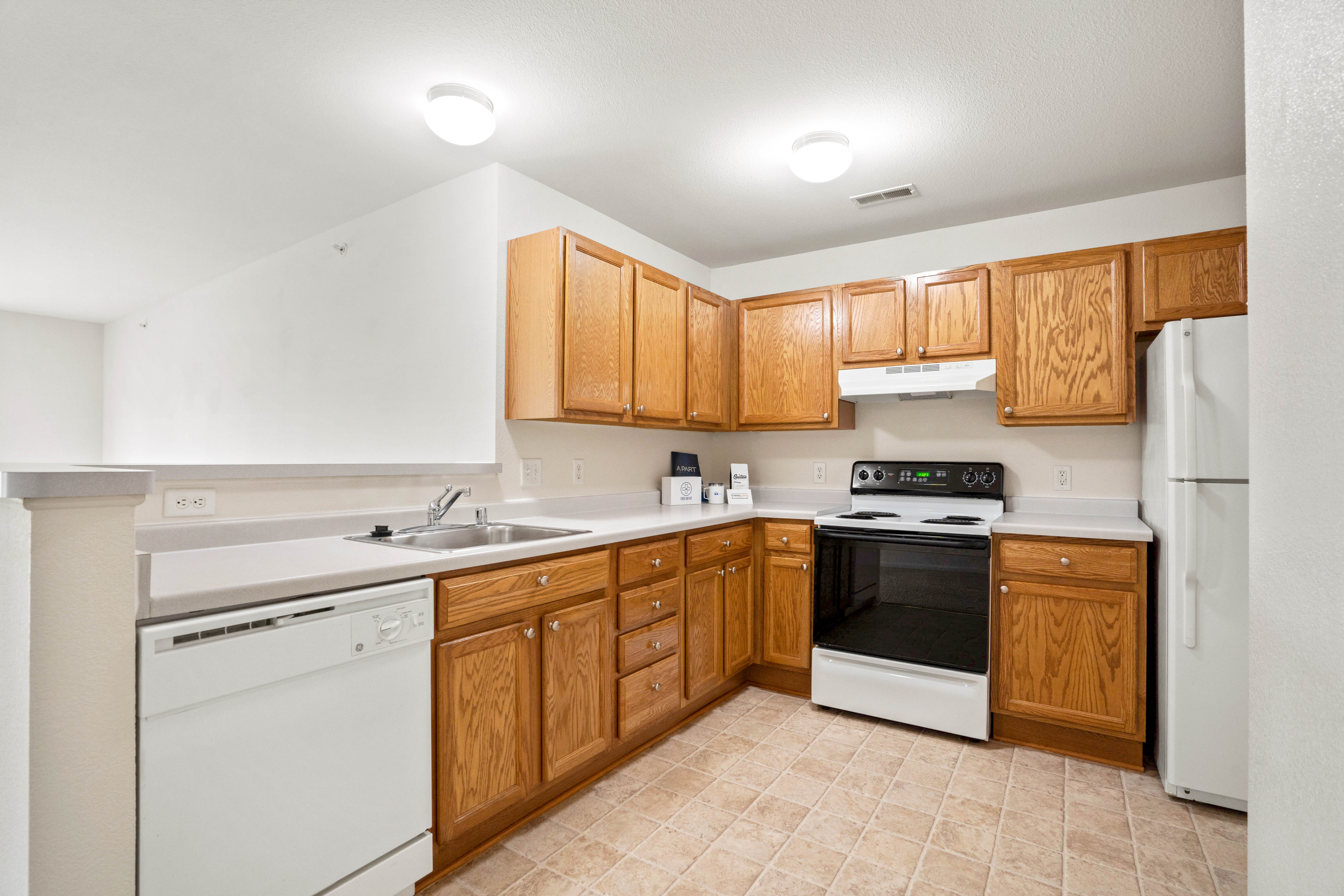 Towne Lakes Apartments 2 of 12