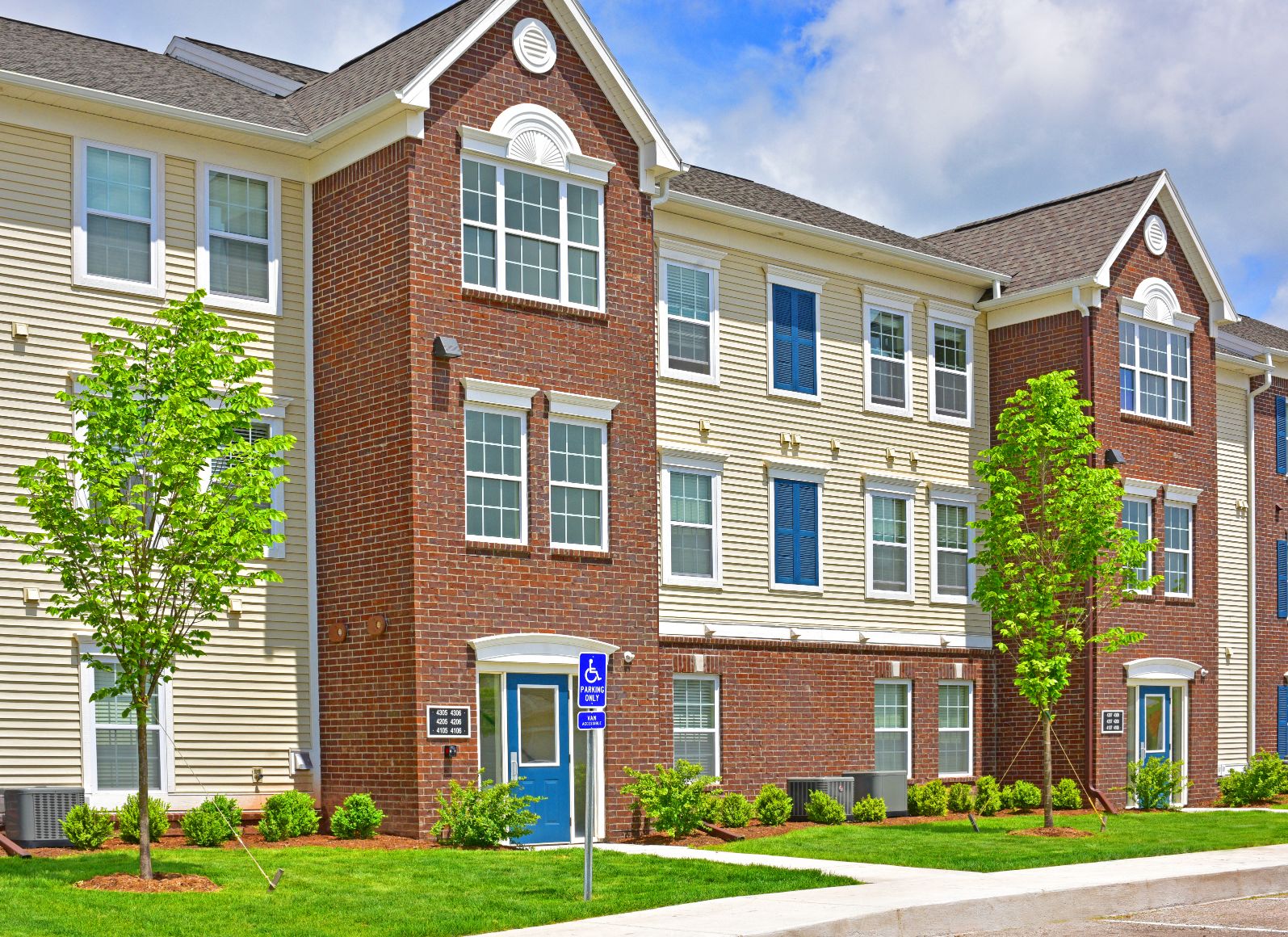 River Hills Apartments 35 of 58
