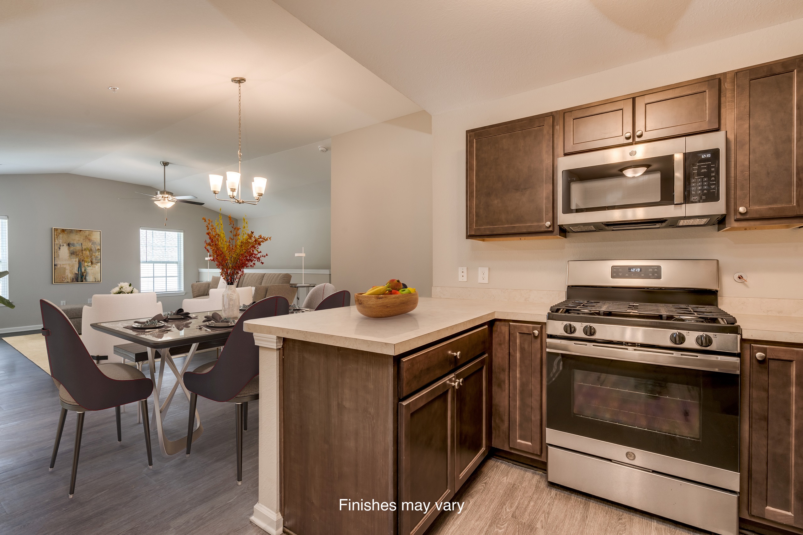 Killian Lakes Apartments and Townhomes 11 of 12