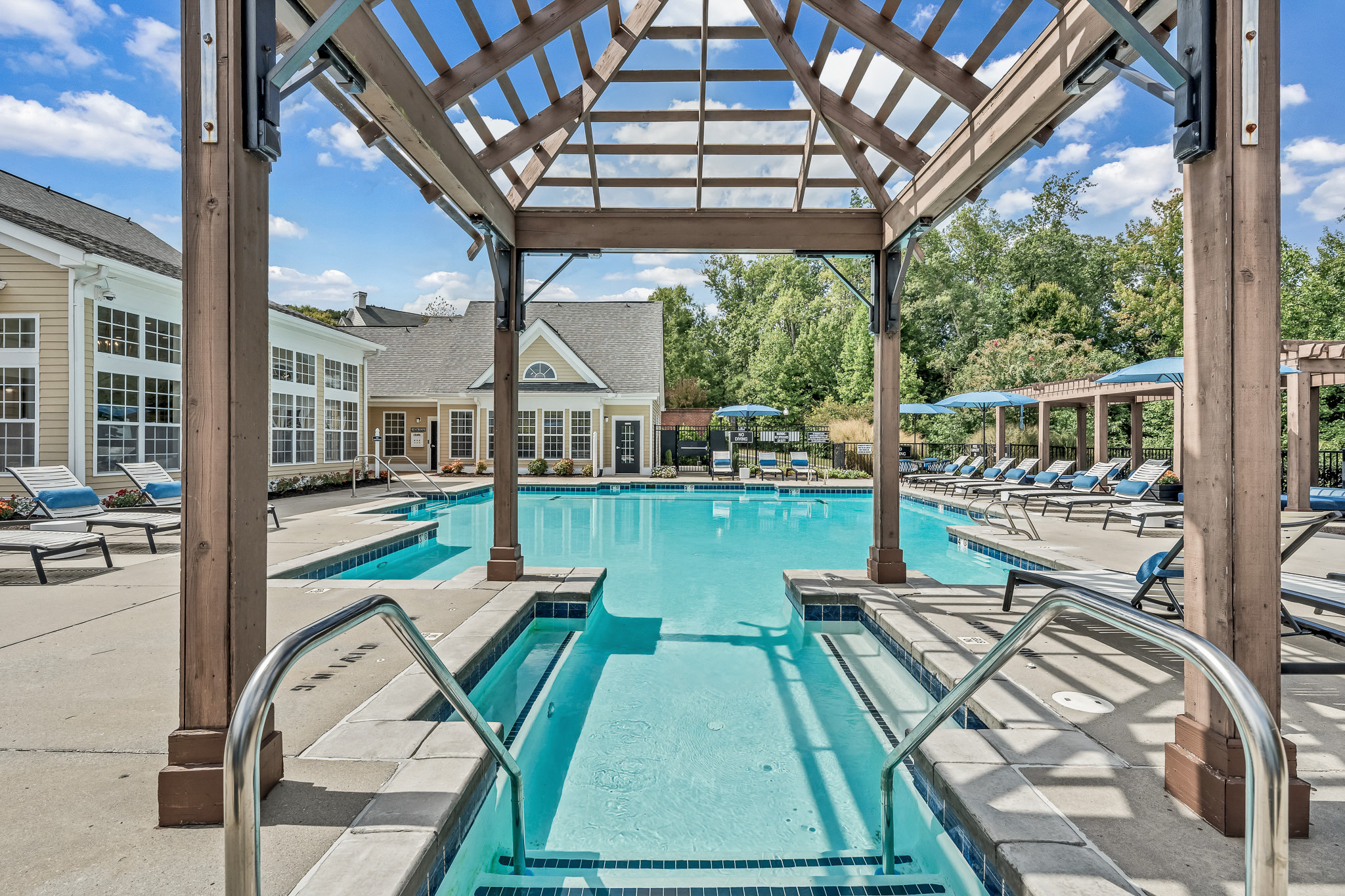 Pool at Enclave Apartments (4 of 5)