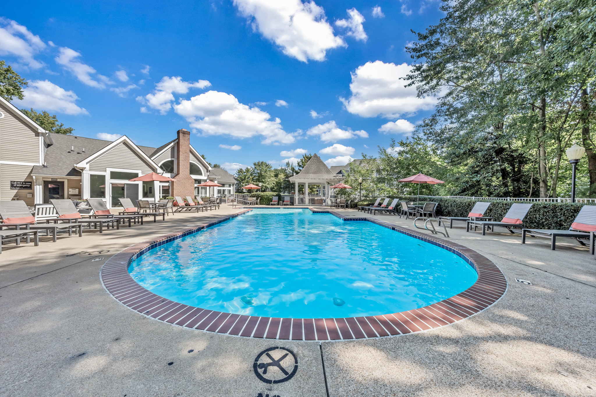 Pool at Trophy Club at Bellgrade (3 of 6)