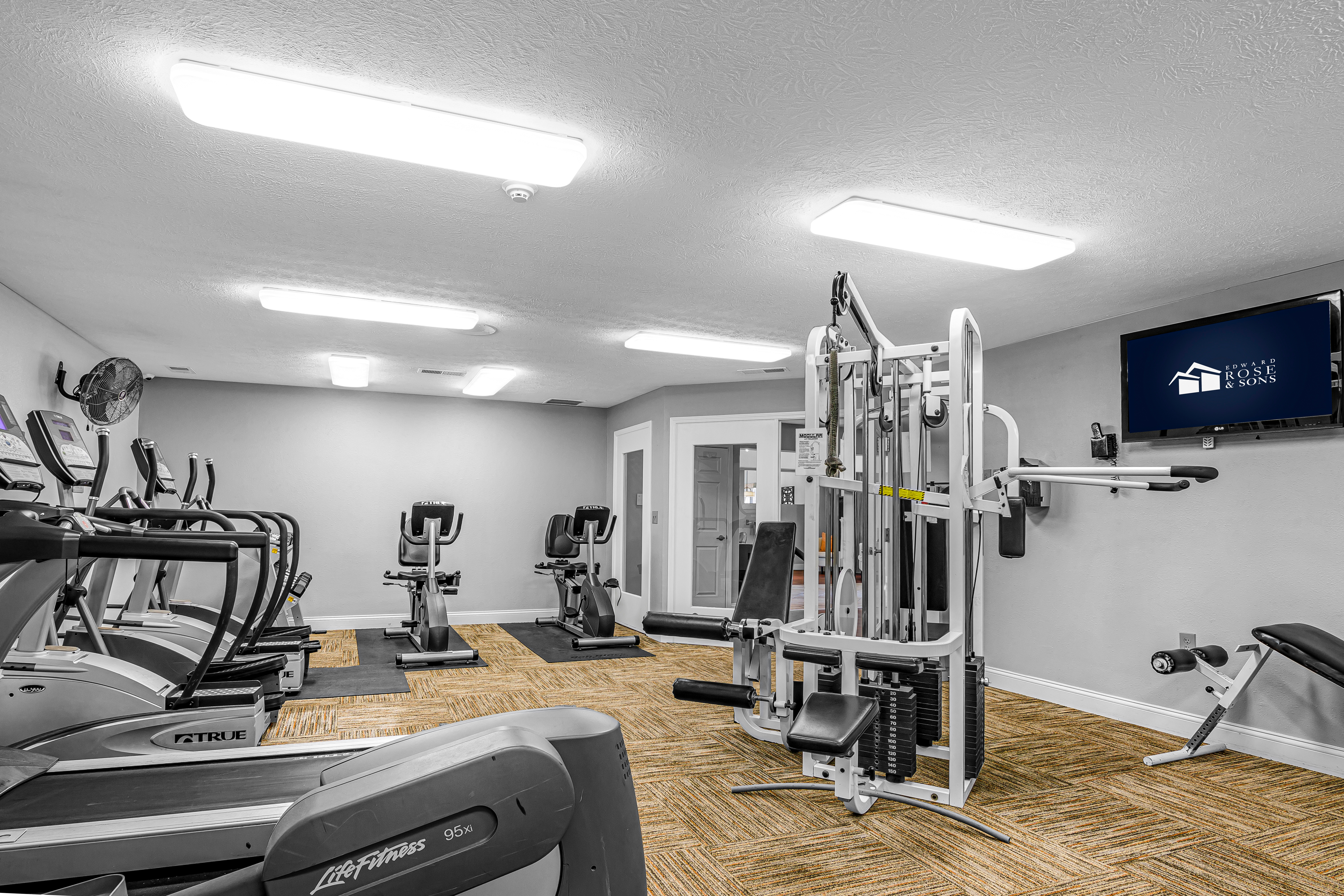Gym at Pheasant Run (3 of 4)