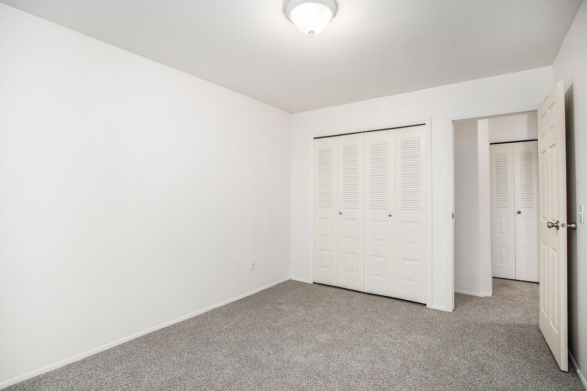 Fairlane Apartments 22 of 53