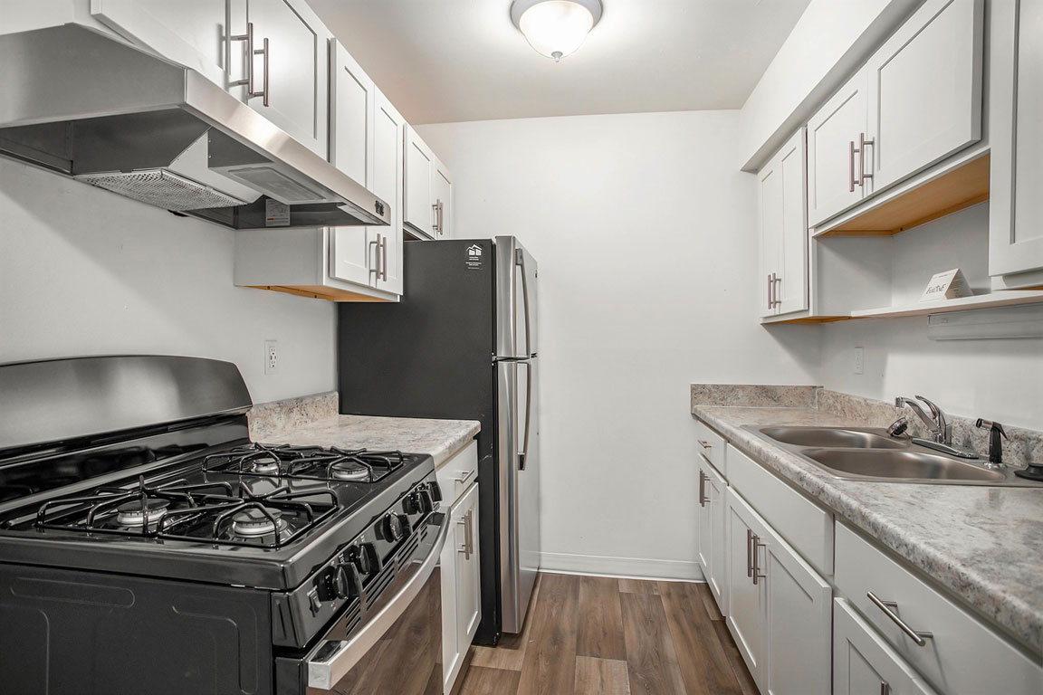 Fairlane Apartments 12 of 12