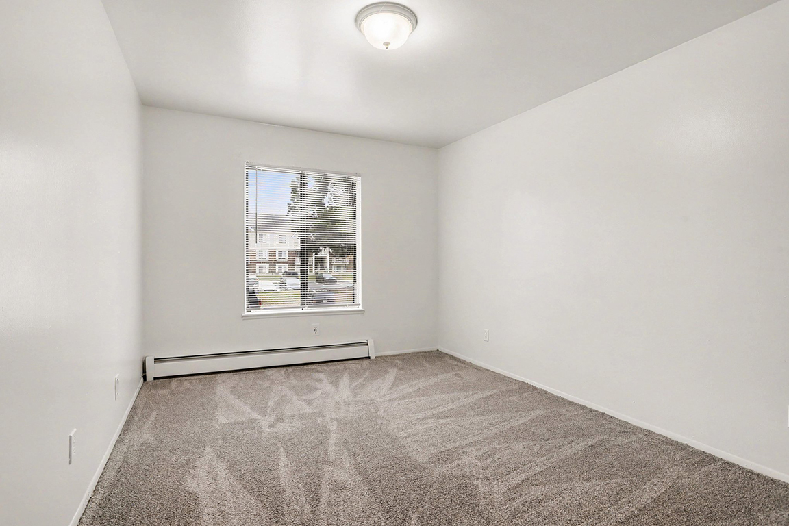 Fairlane Apartments 19 of 53