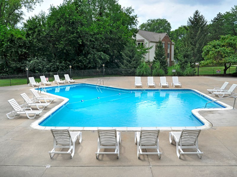 Pool at Fox Pointe Apartments (2 of 2)