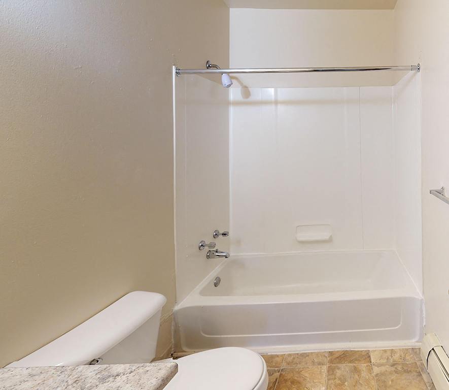 Glen Oaks Apartments 14 of 25