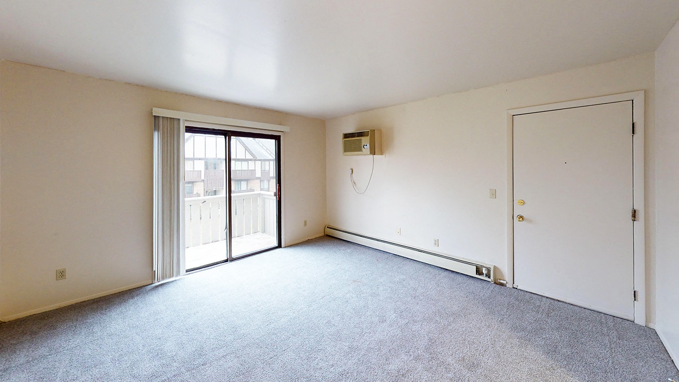 Glen Oaks Apartments 8 of 12
