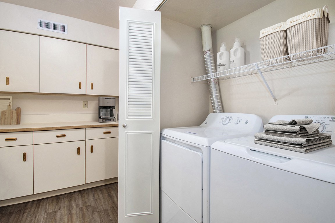 The Highlands Apartments 4 of 12