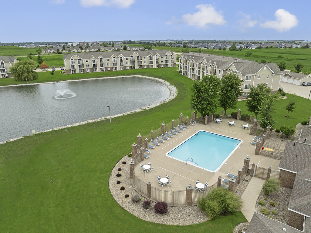 Pool at Hunters Pond Apartment Homes (1 of 3)