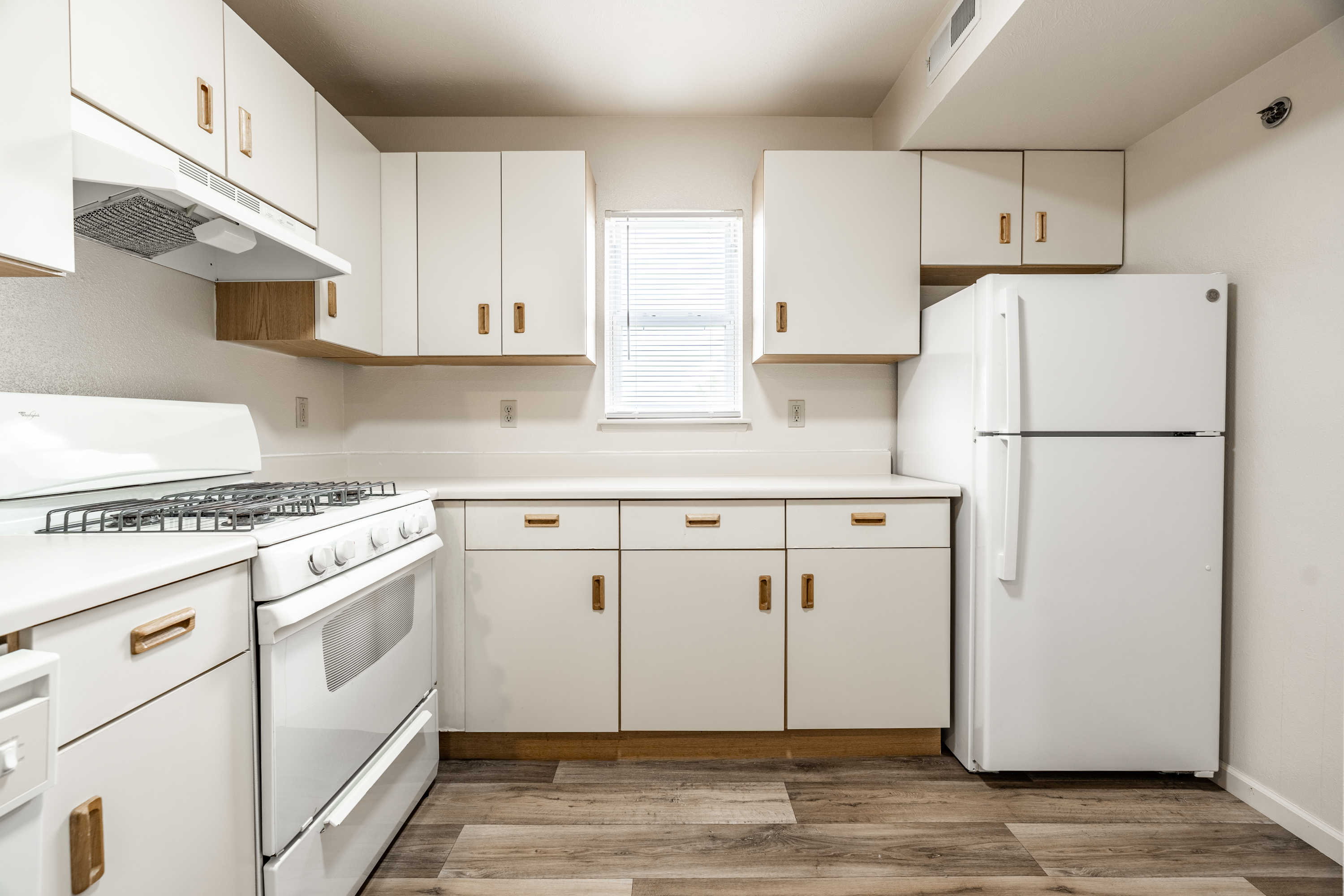 Huntington Cove Apartments 6 of 12