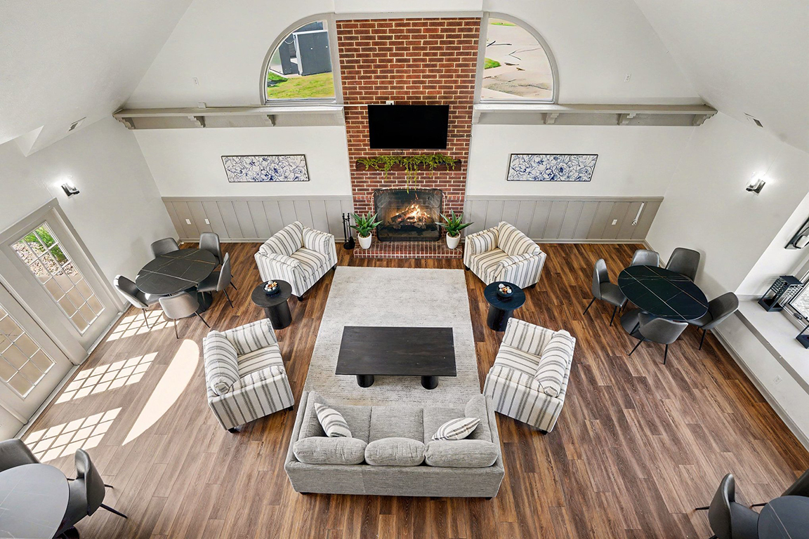 Indian Lakes Apartments 45 of 58