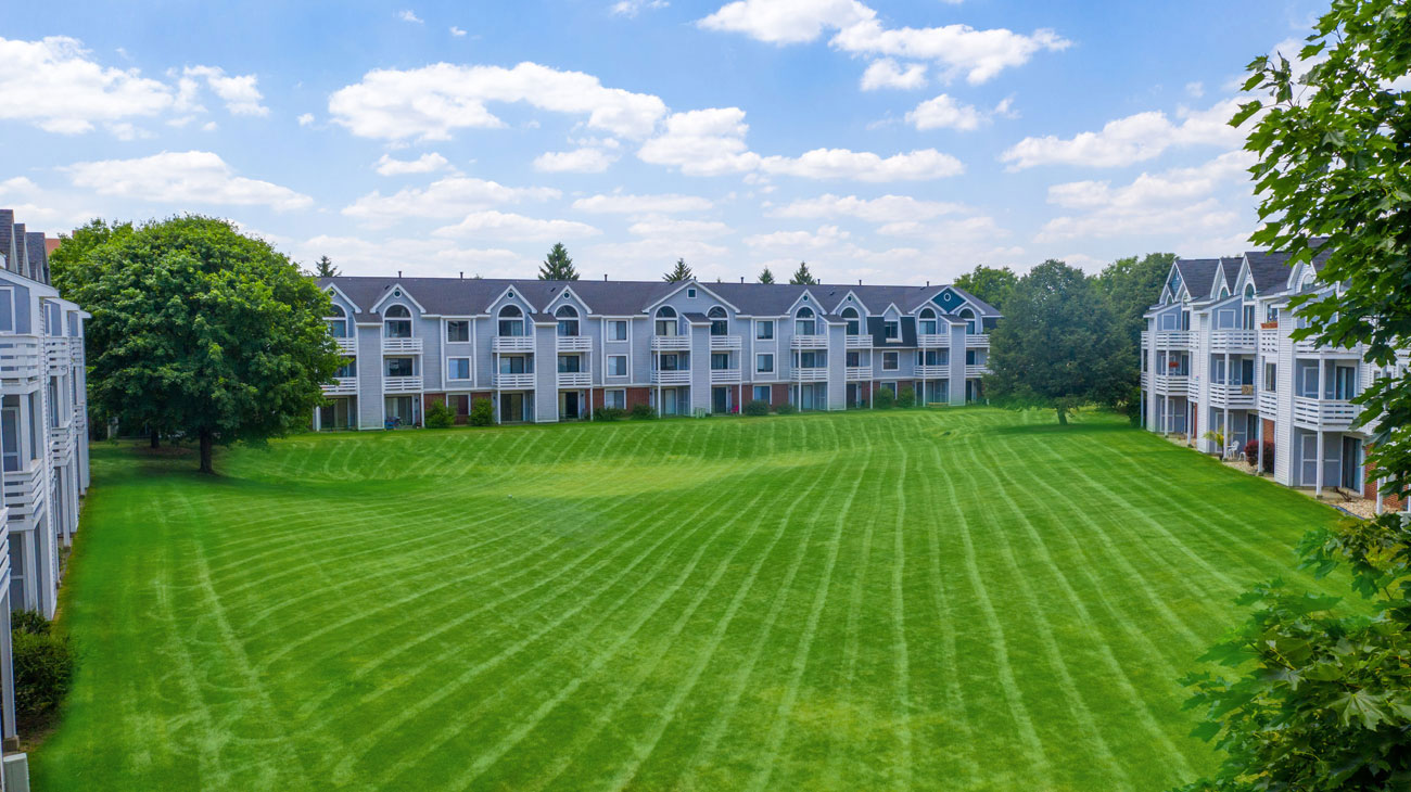 Indian Lakes Apartments 52 of 58