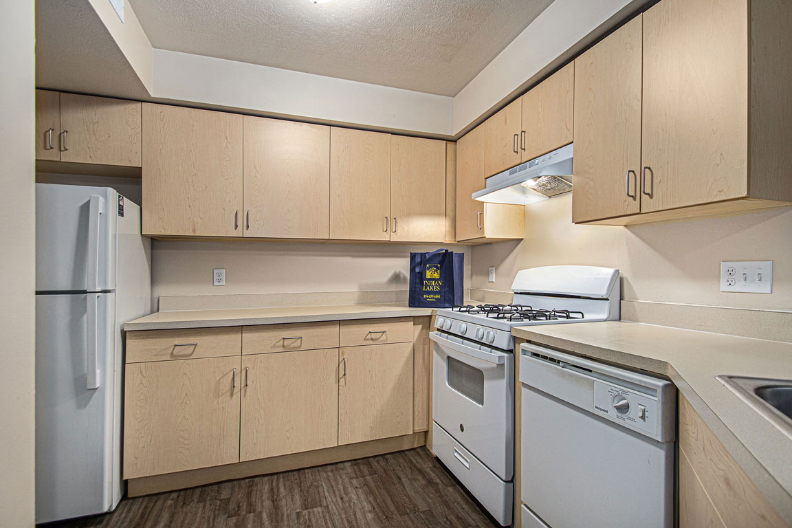 Indian Lakes Apartments 1 of 12