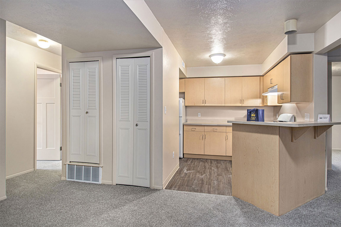 Indian Lakes Apartments 24 of 58
