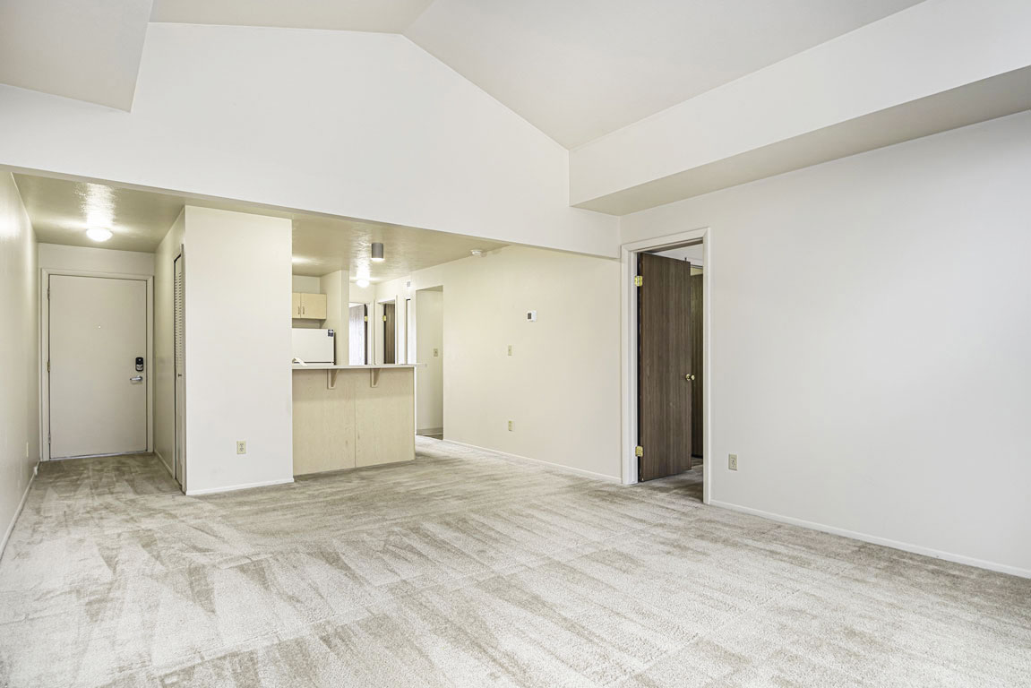 Indian Lakes Apartments 28 of 58