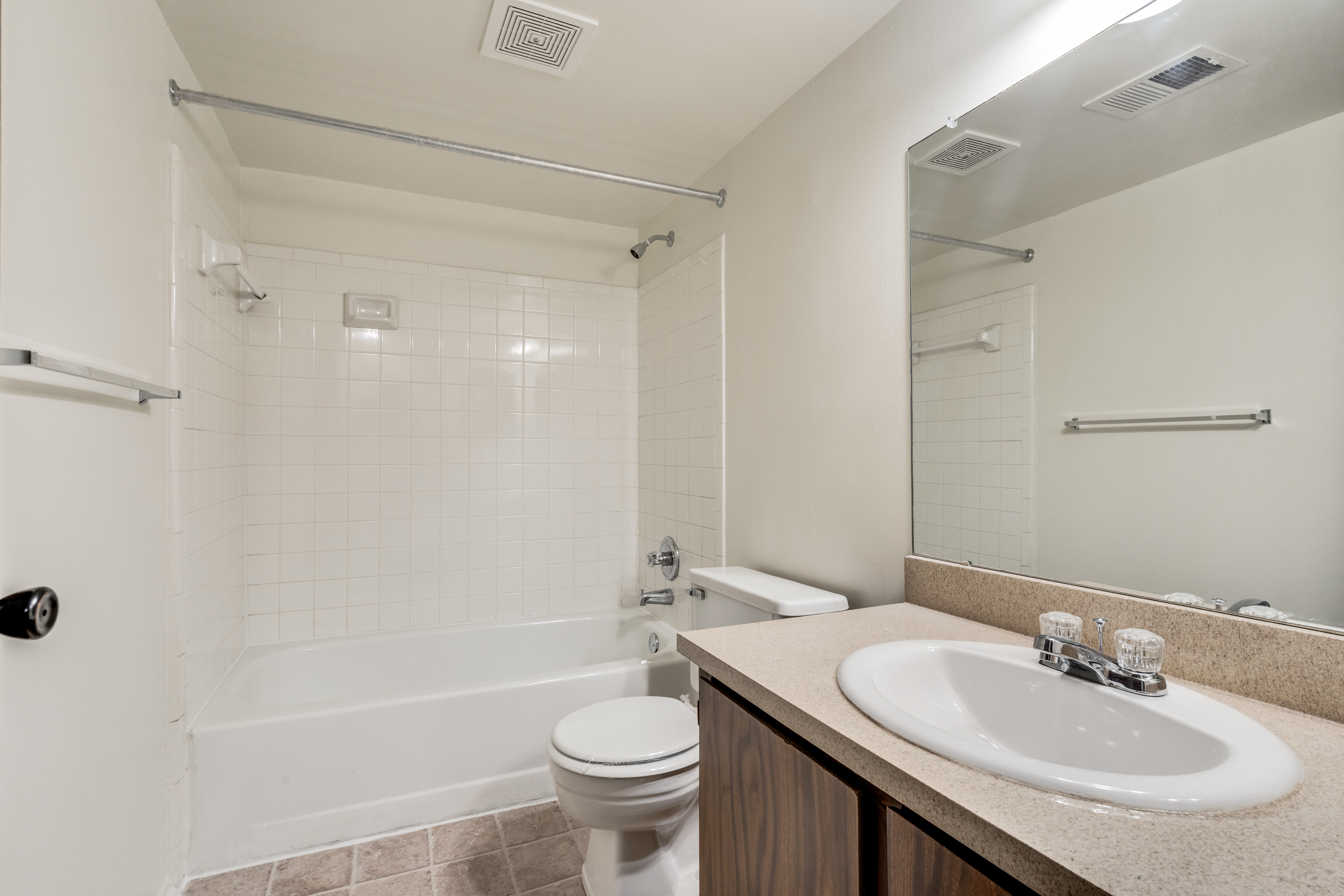 The Landings Apartments 6 of 12