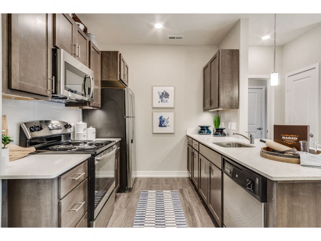 Montgomery Place Apartments 3 of 12