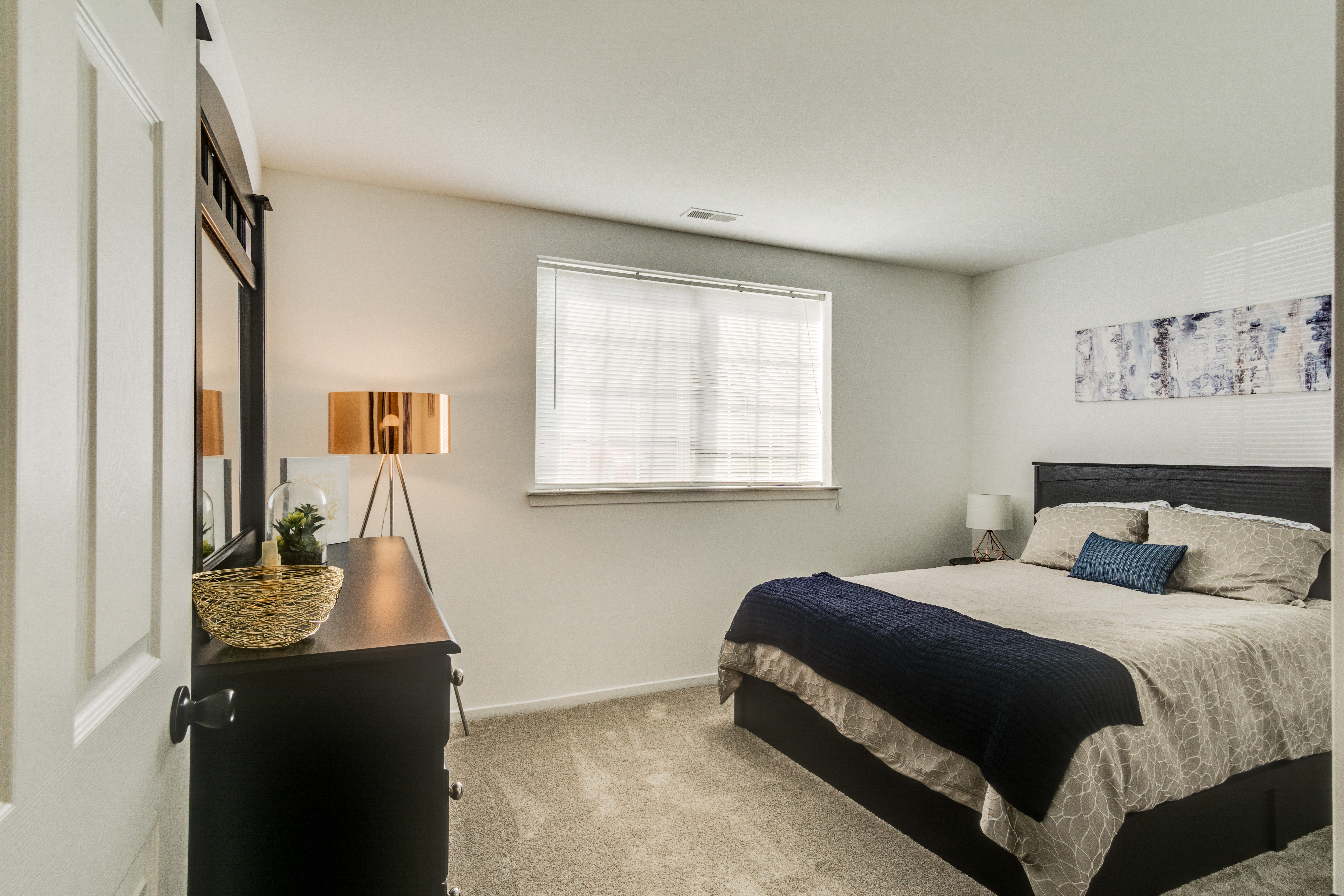Northport Apartments 10 of 12