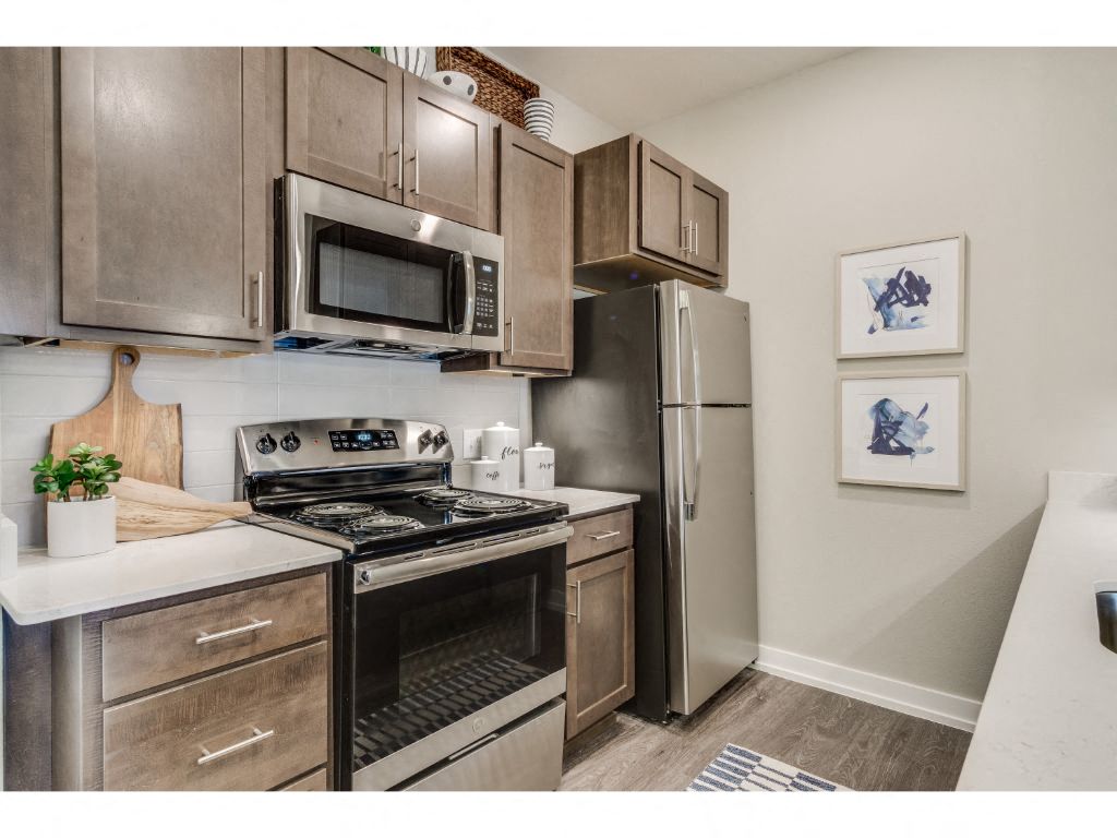 Montgomery Place Apartments 2 of 12