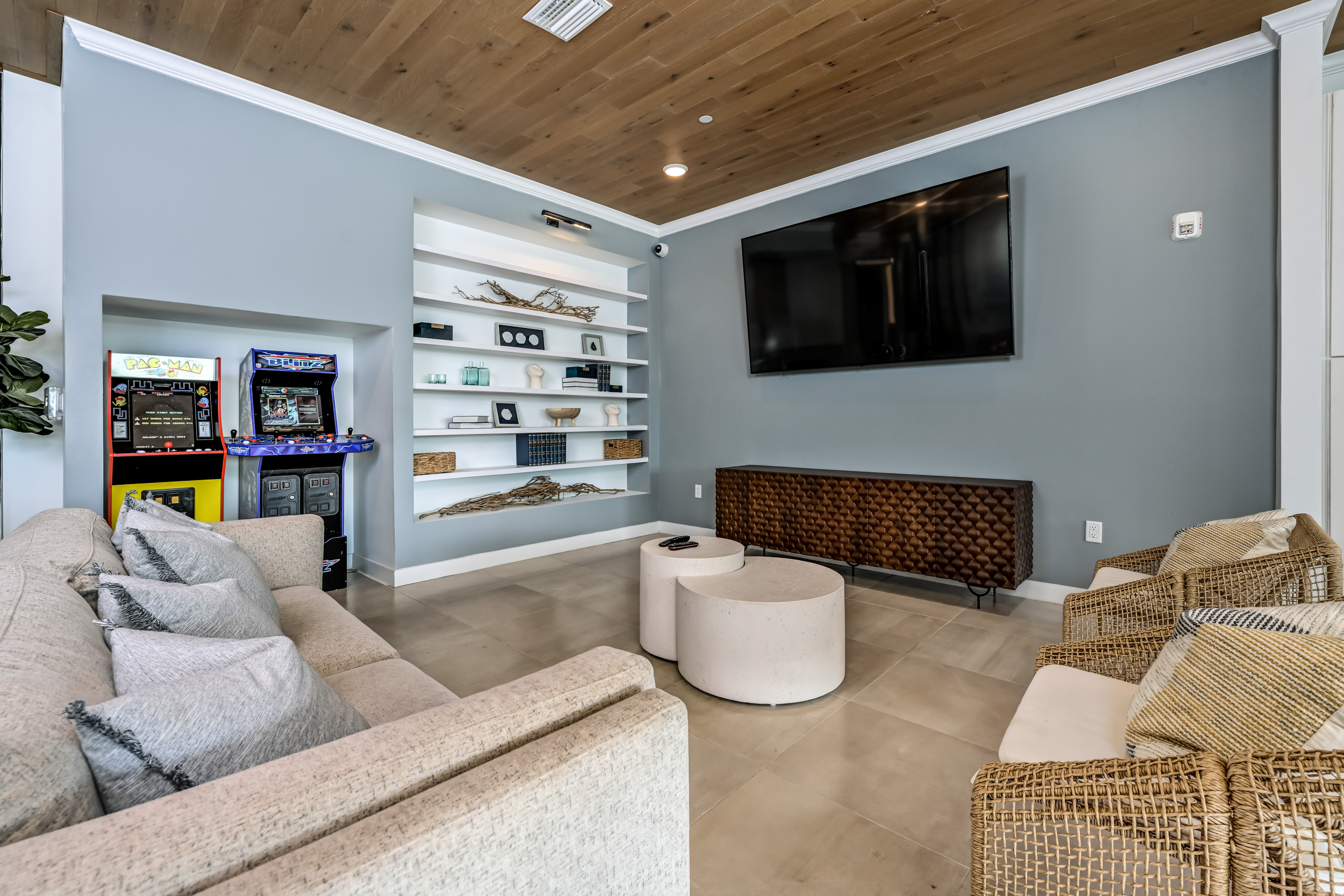 Game room at Ironwood Flats