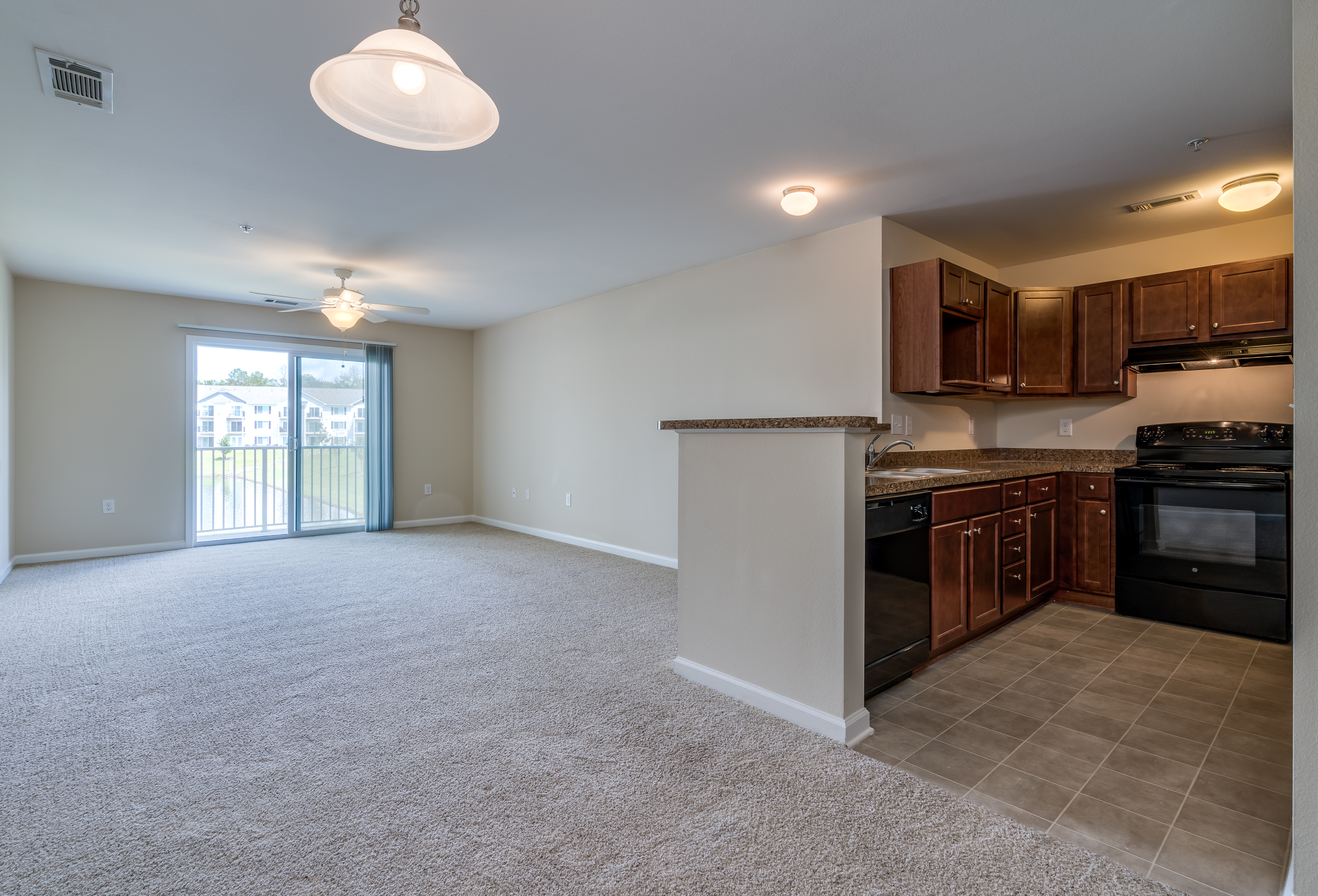 Killian Lakes Apartments and Townhomes 20 of 42