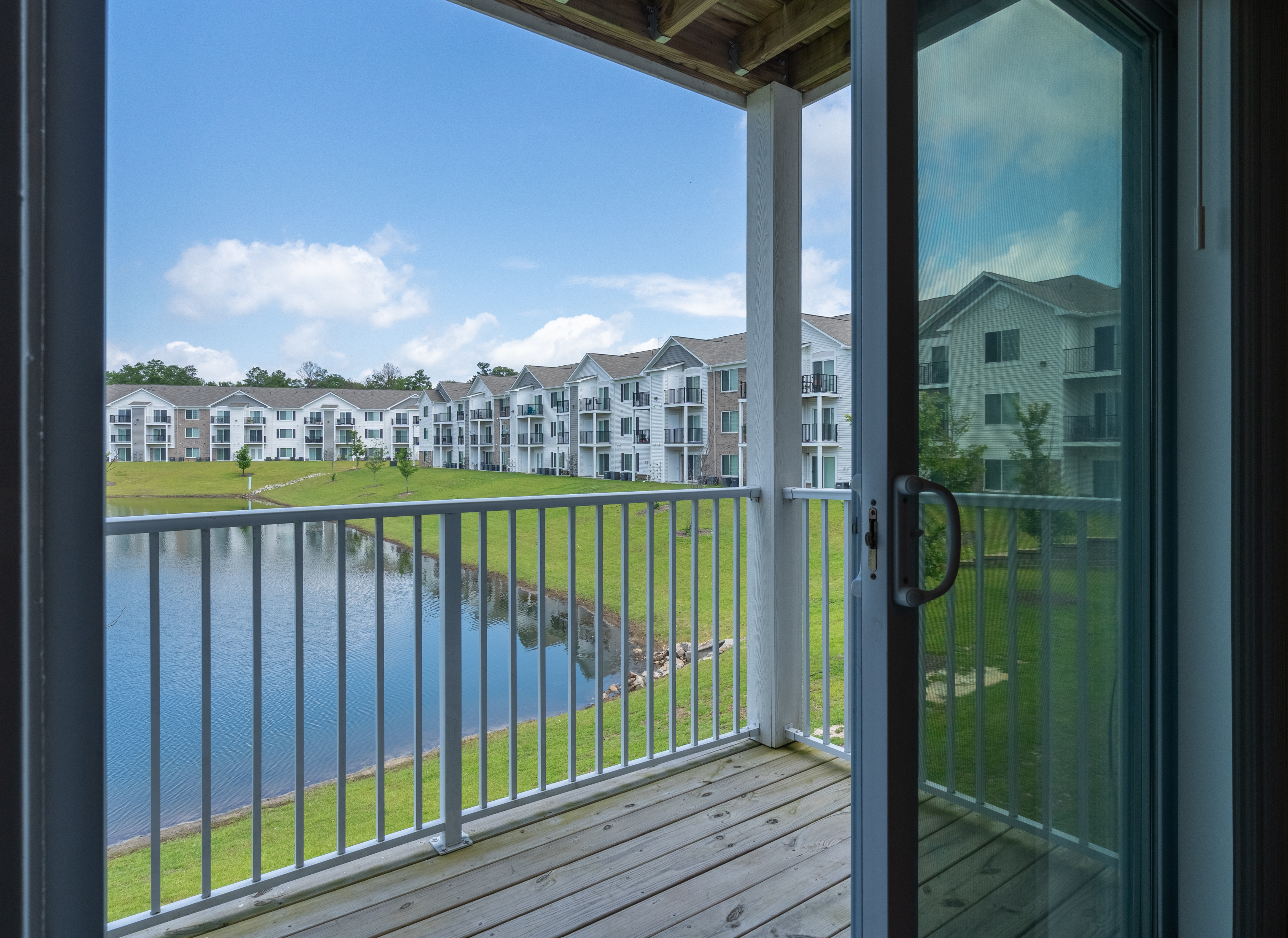 Killian Lakes Apartments and Townhomes 32 of 42