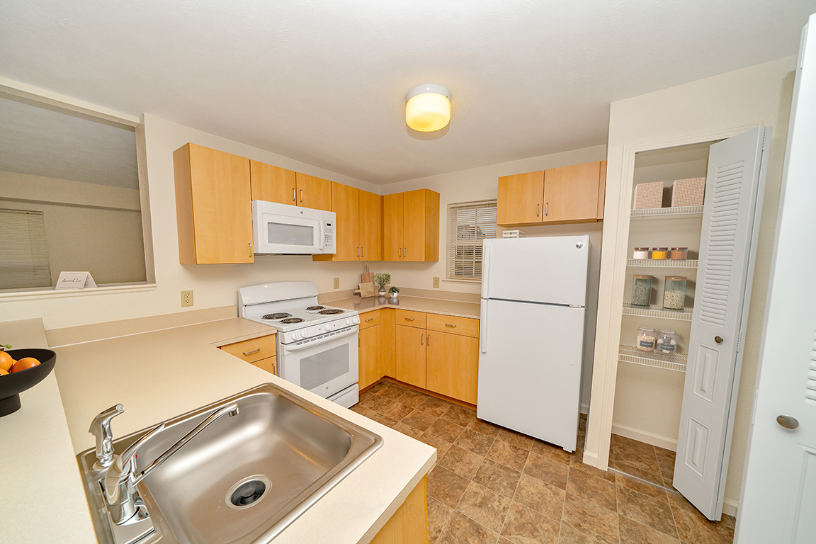 Limestone Creek Apartment Homes 2 of 12