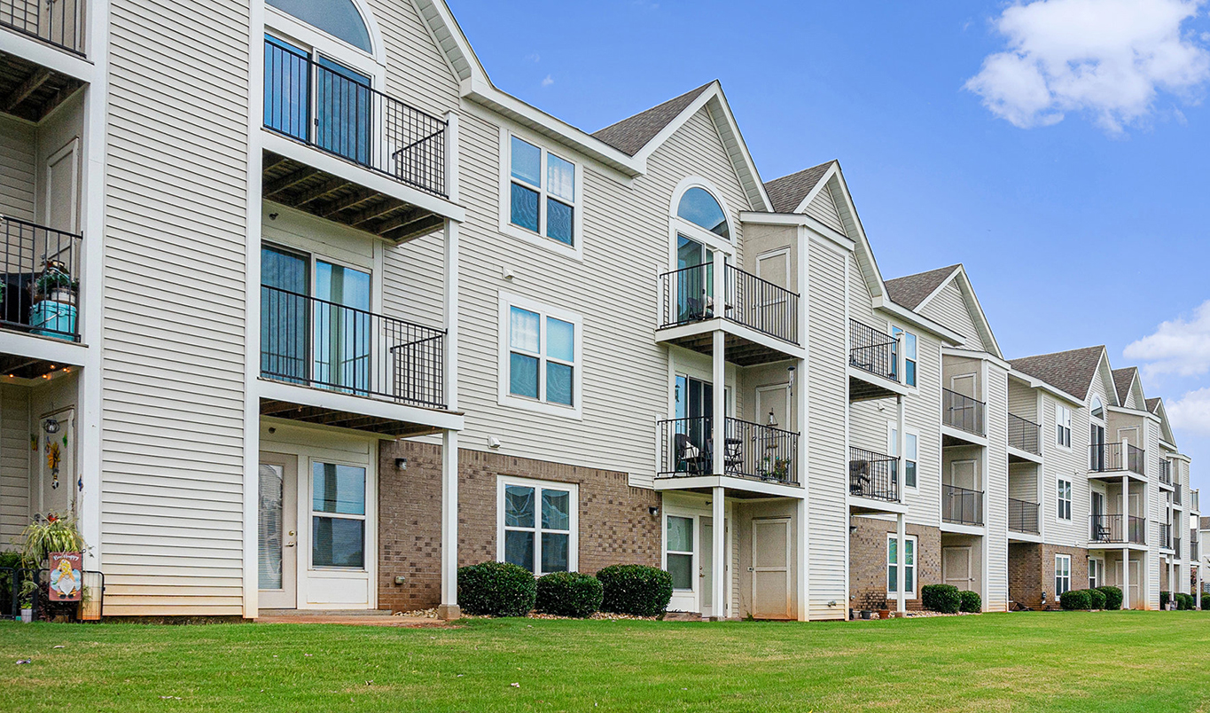 Limestone Creek Apartment Homes 48 of 54