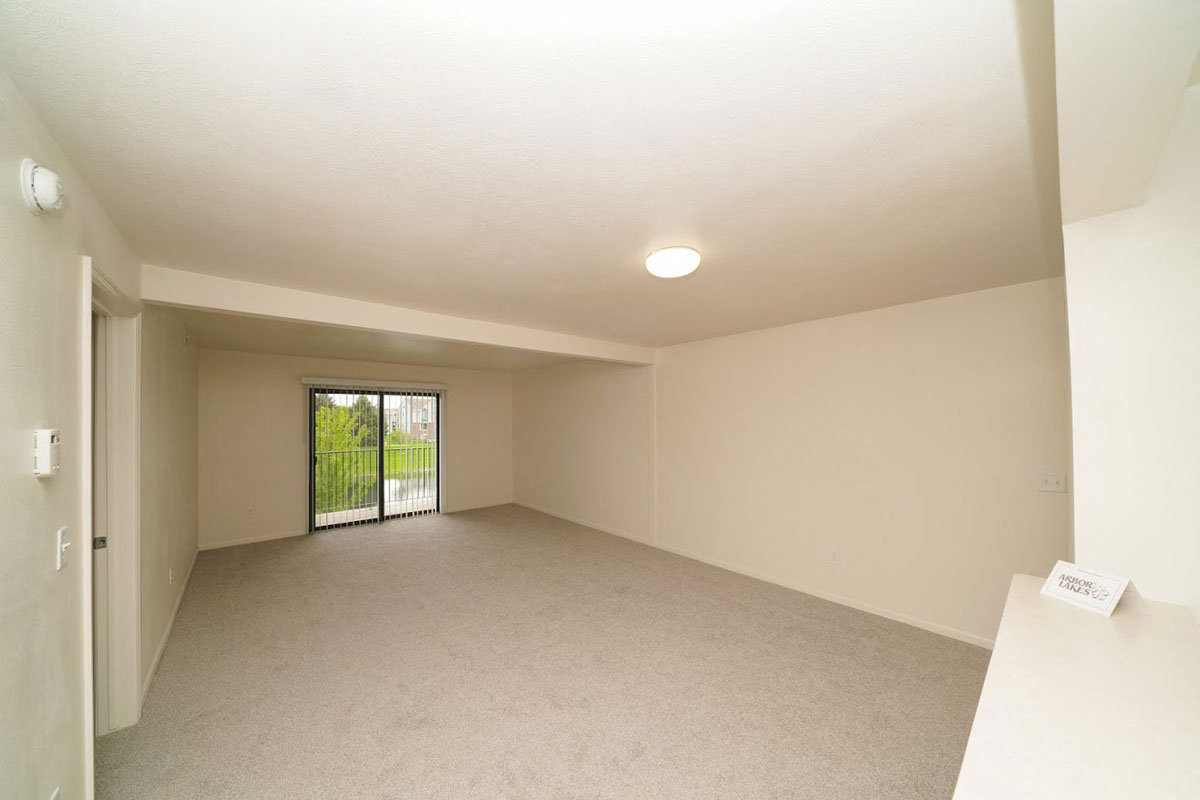 Arbor Lakes Apartments 13 of 48