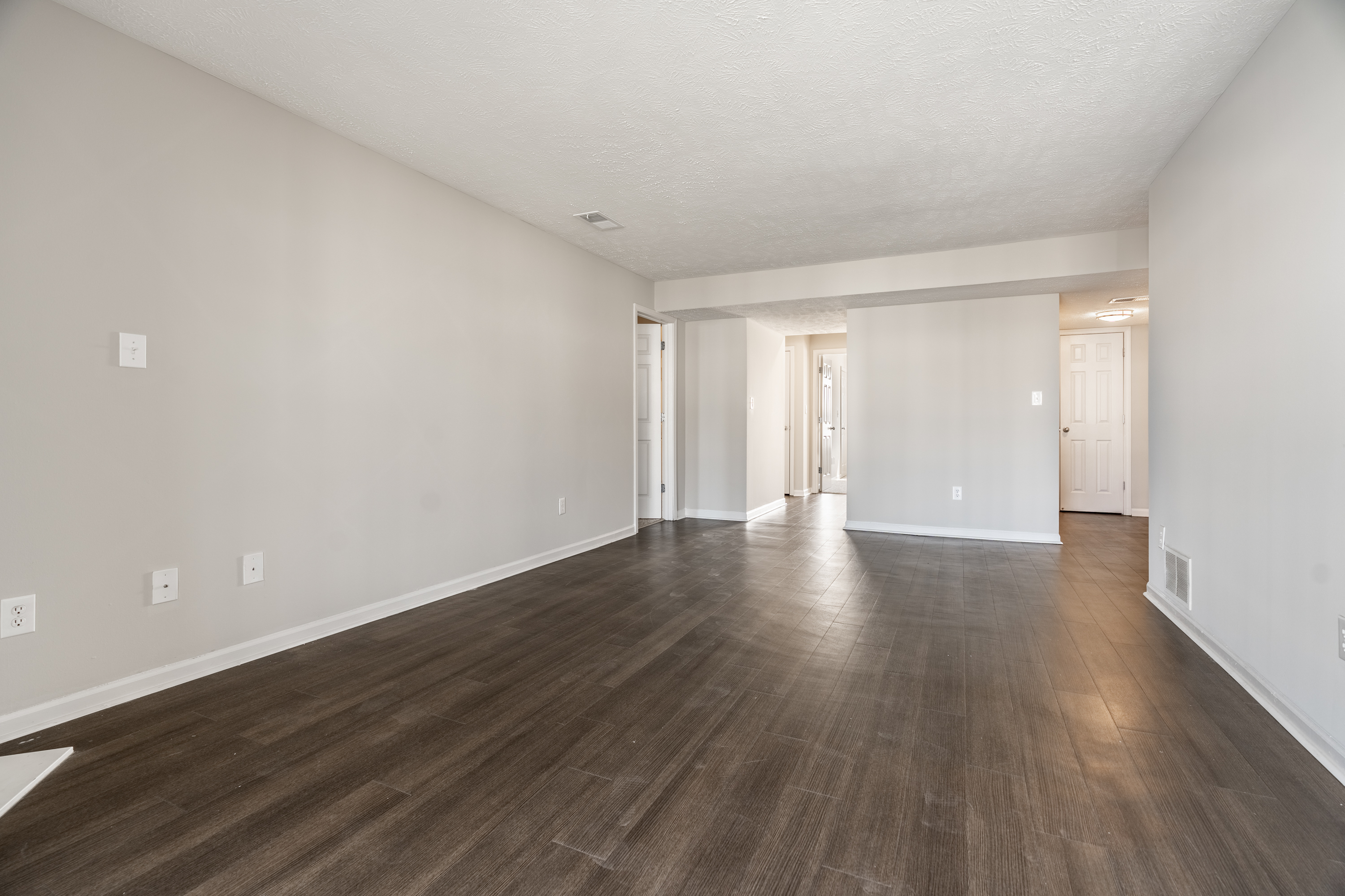 Mallard Bay Apartments 4 of 12