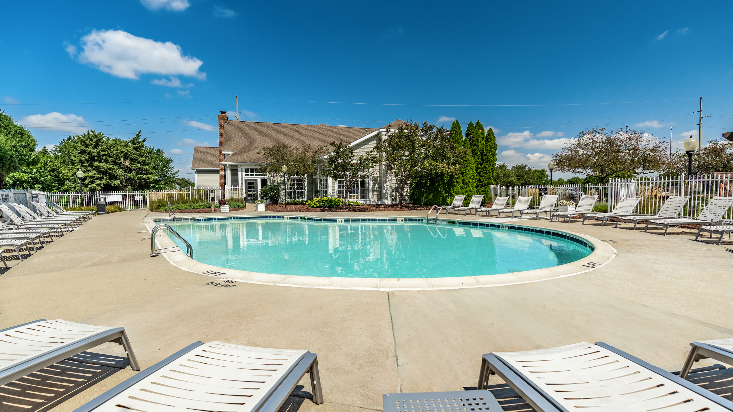 Pool at Mallard Bay Apartments (2 of 2)