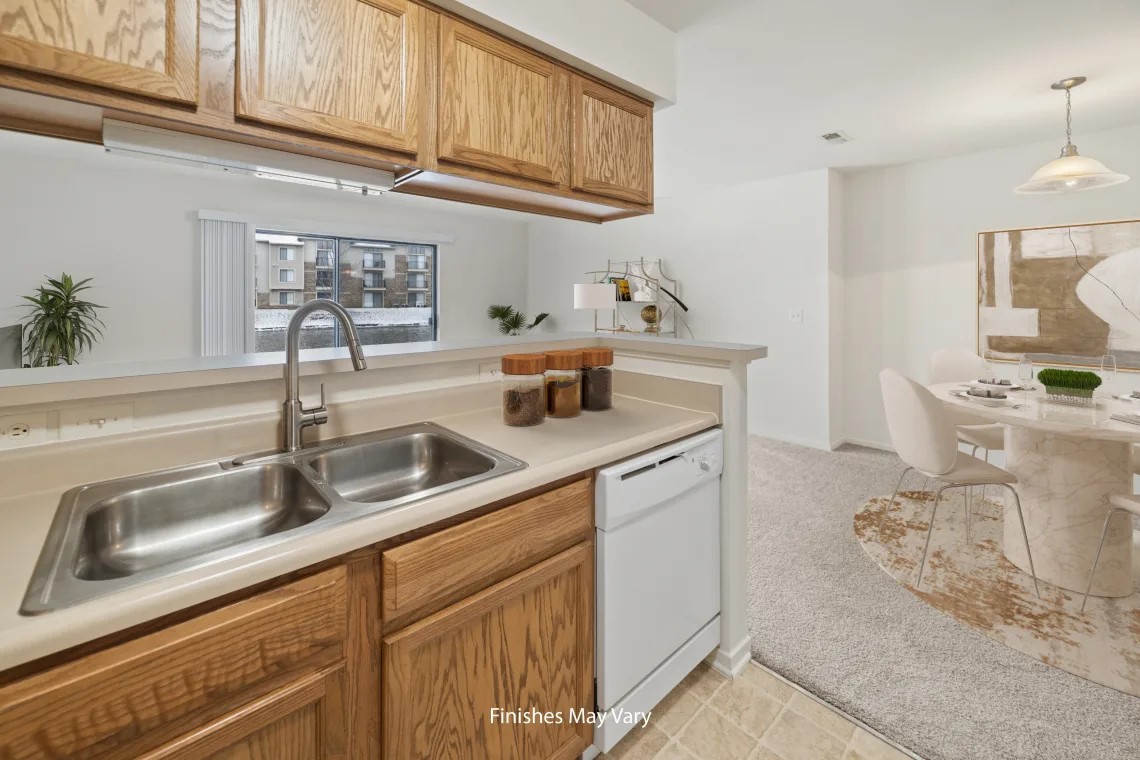 Prairie Lakes Apartments 6 of 12