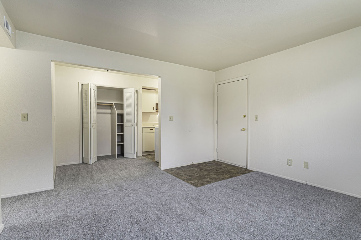 Normandy Village Apartments 15 of 52