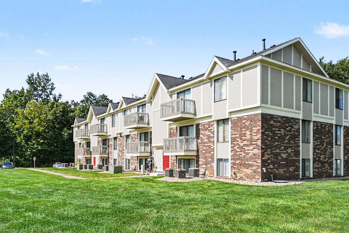 Normandy Village Apartments 50 of 52