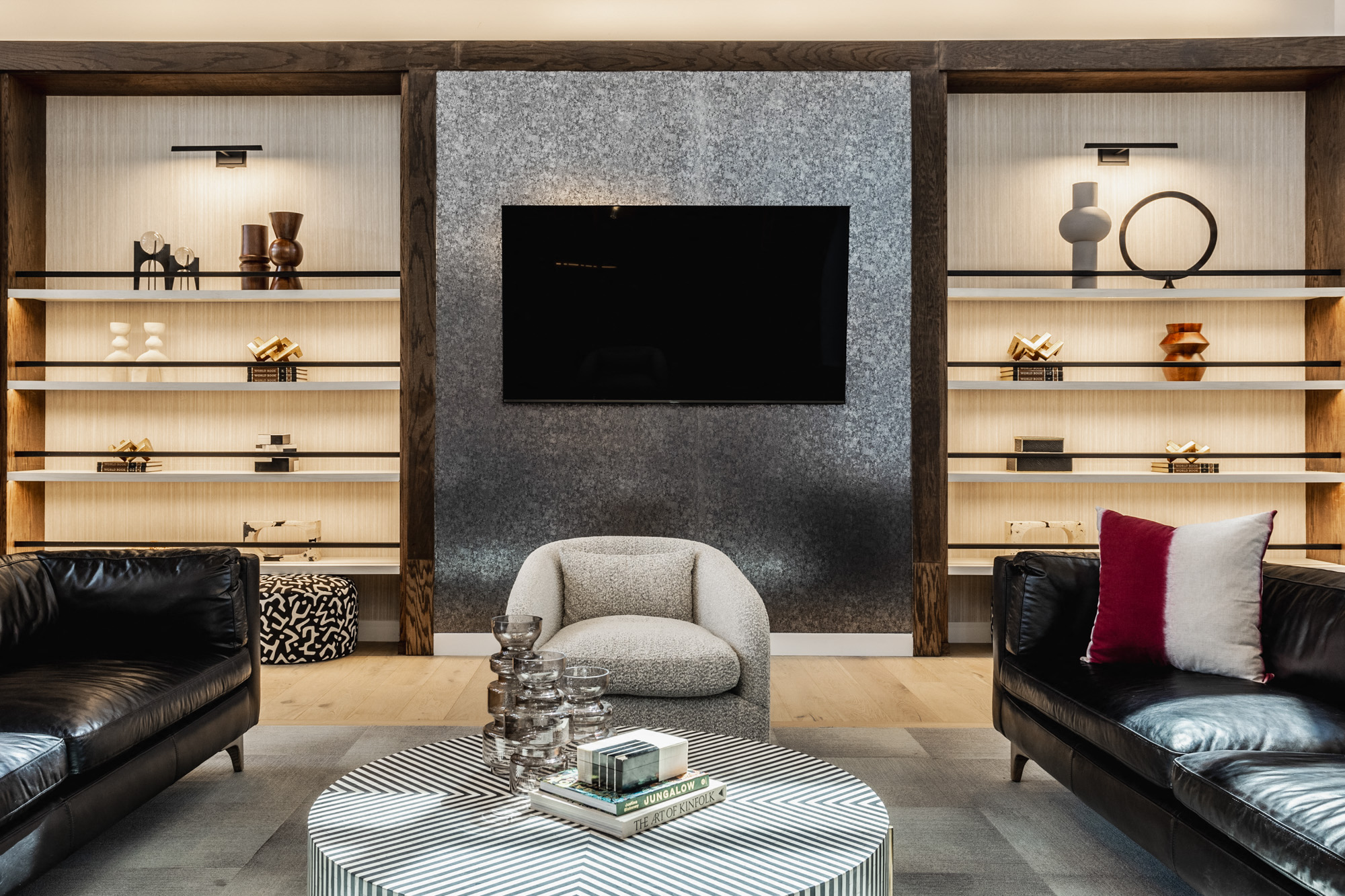 Lobby at Nuvo Flats (4 of 8)