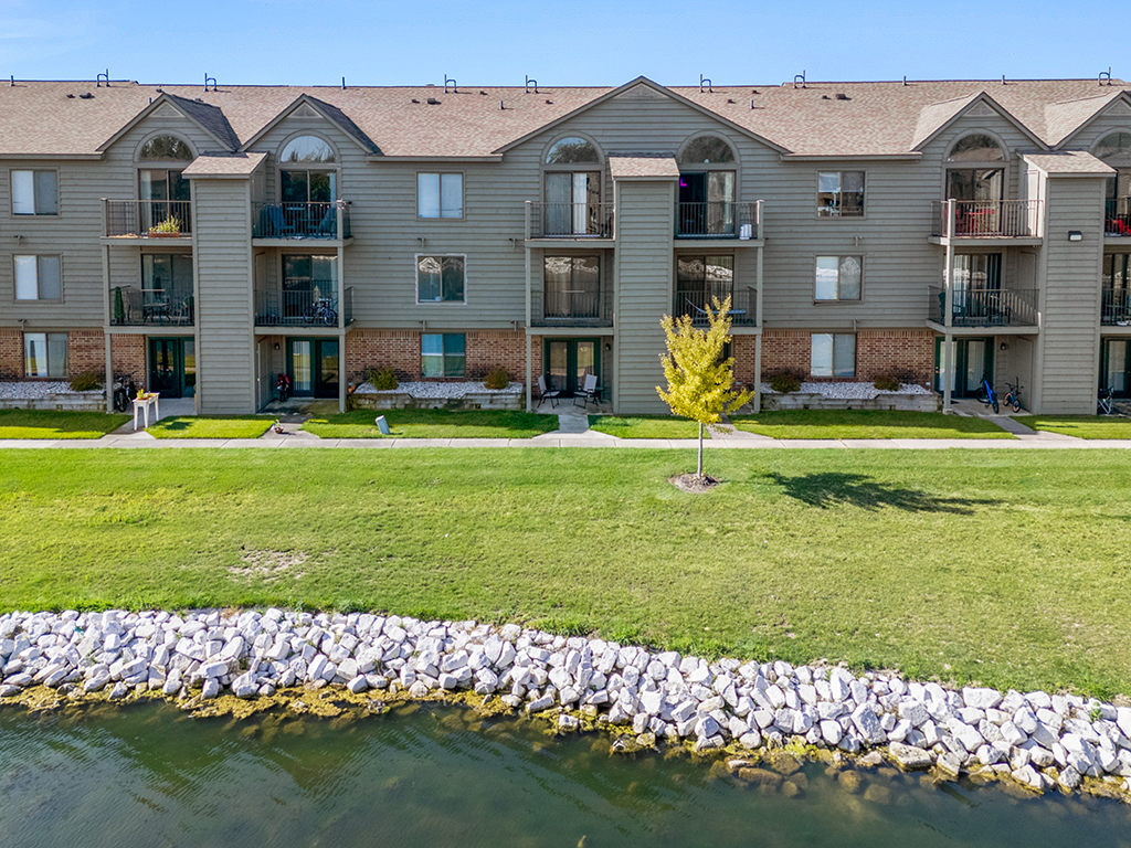 Oak Shores Apartments 57 of 63