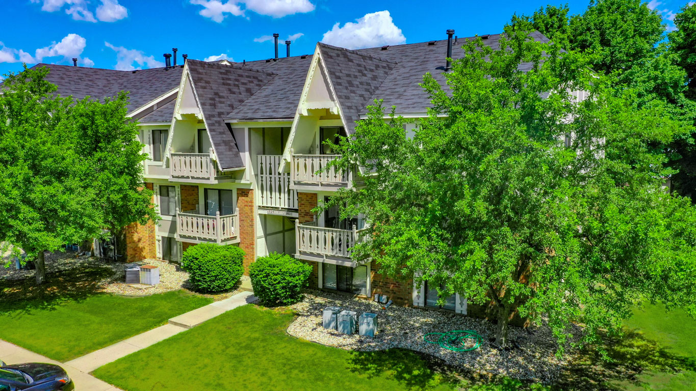 Old Farm Apartments 46 of 51