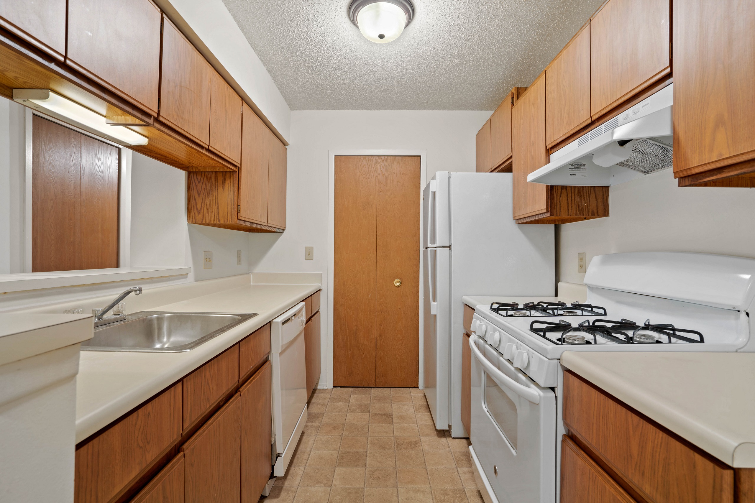 Beacon Hill and Great Oaks Apartments 7 of 12