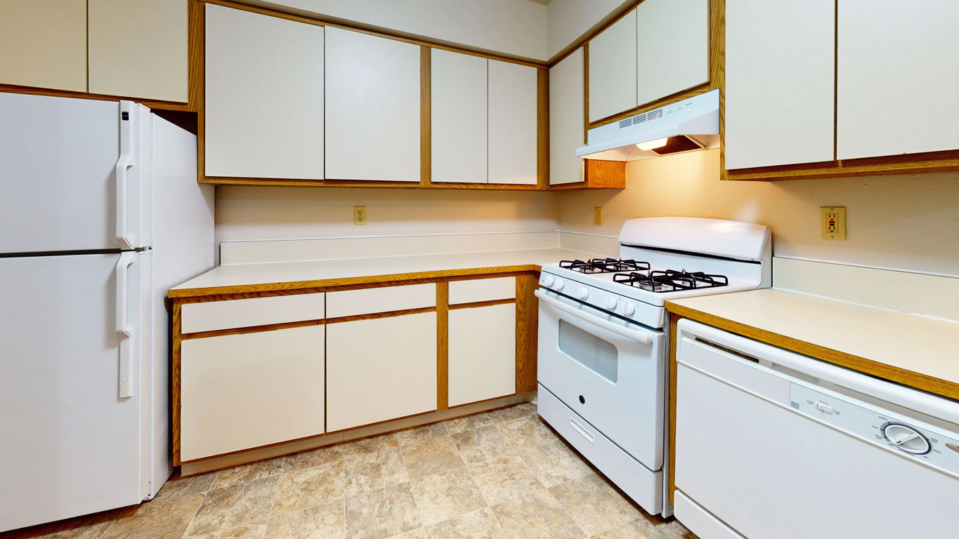 Pine Knoll Apartments 34 of 76