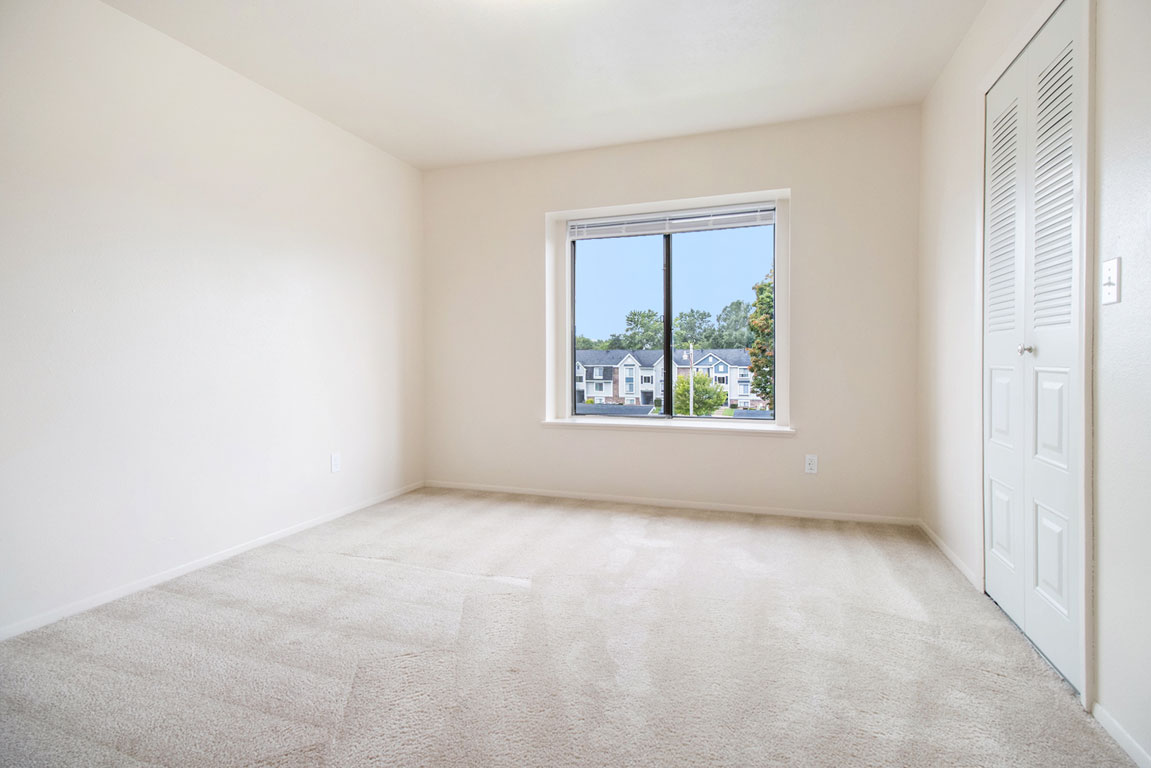 Pine Knoll Apartments 25 of 76