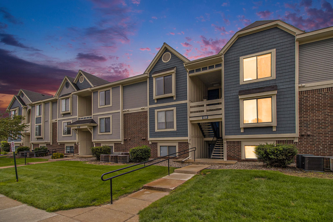 Pine Knoll Apartments 71 of 76