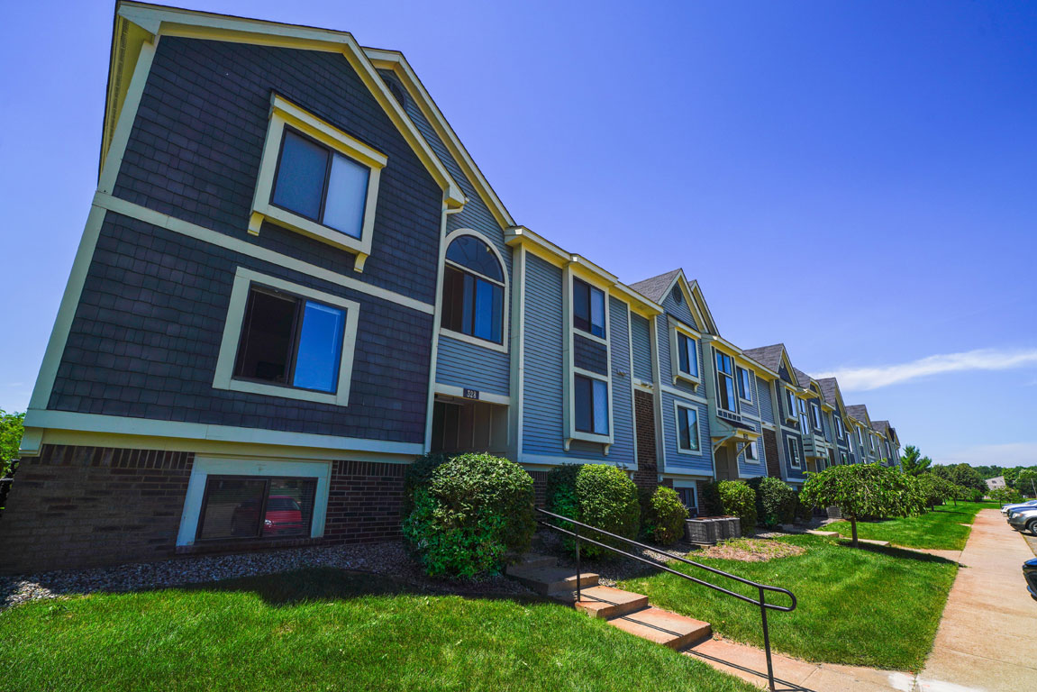 Pine Knoll Apartments 69 of 76