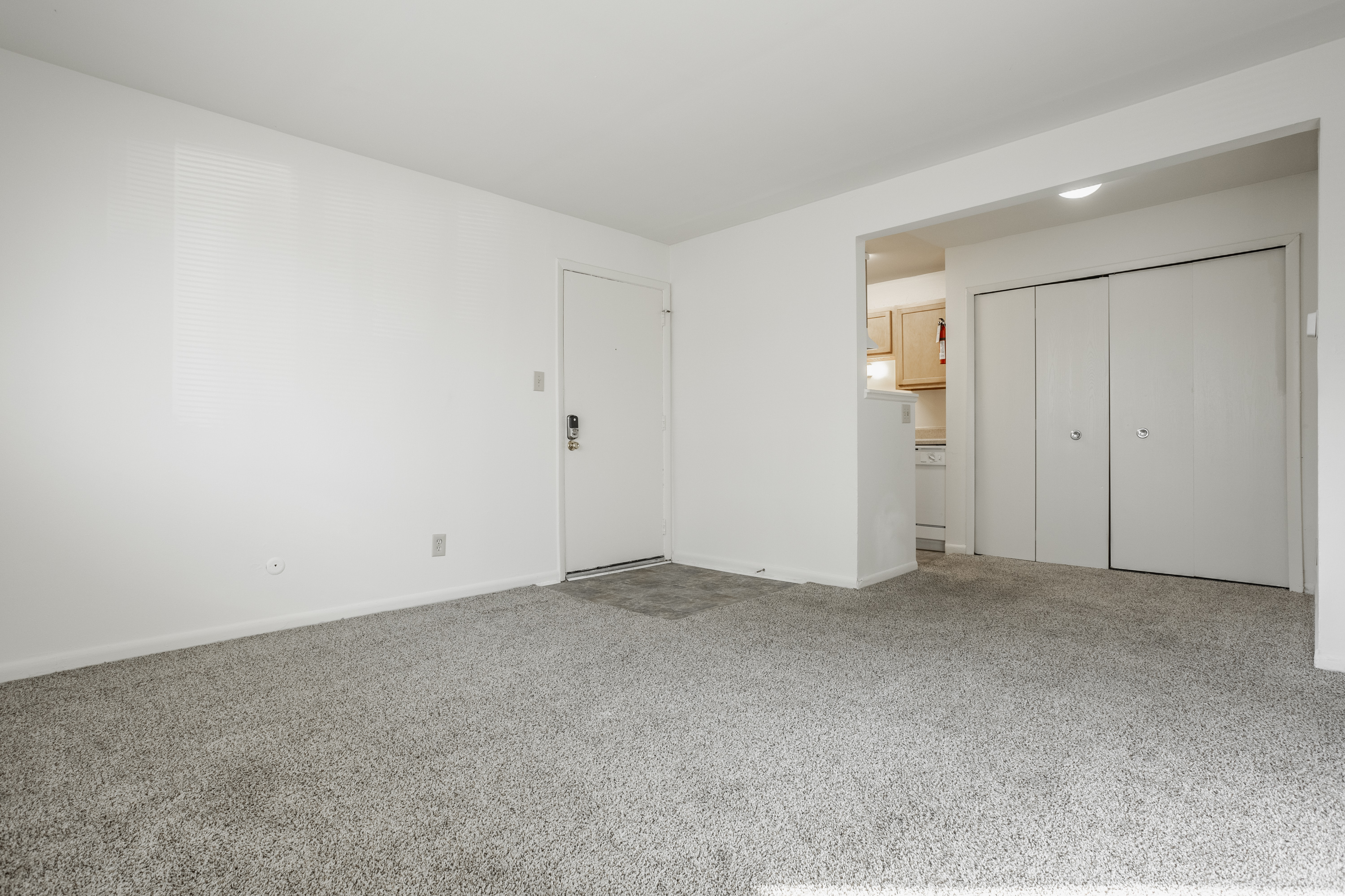 Polo Run Apartments 2 of 12
