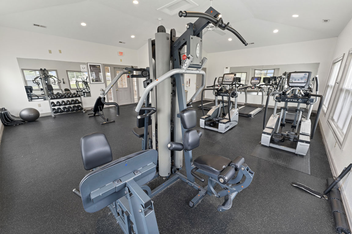 Gym at Hunters Pond Apartment Homes (2 of 3)