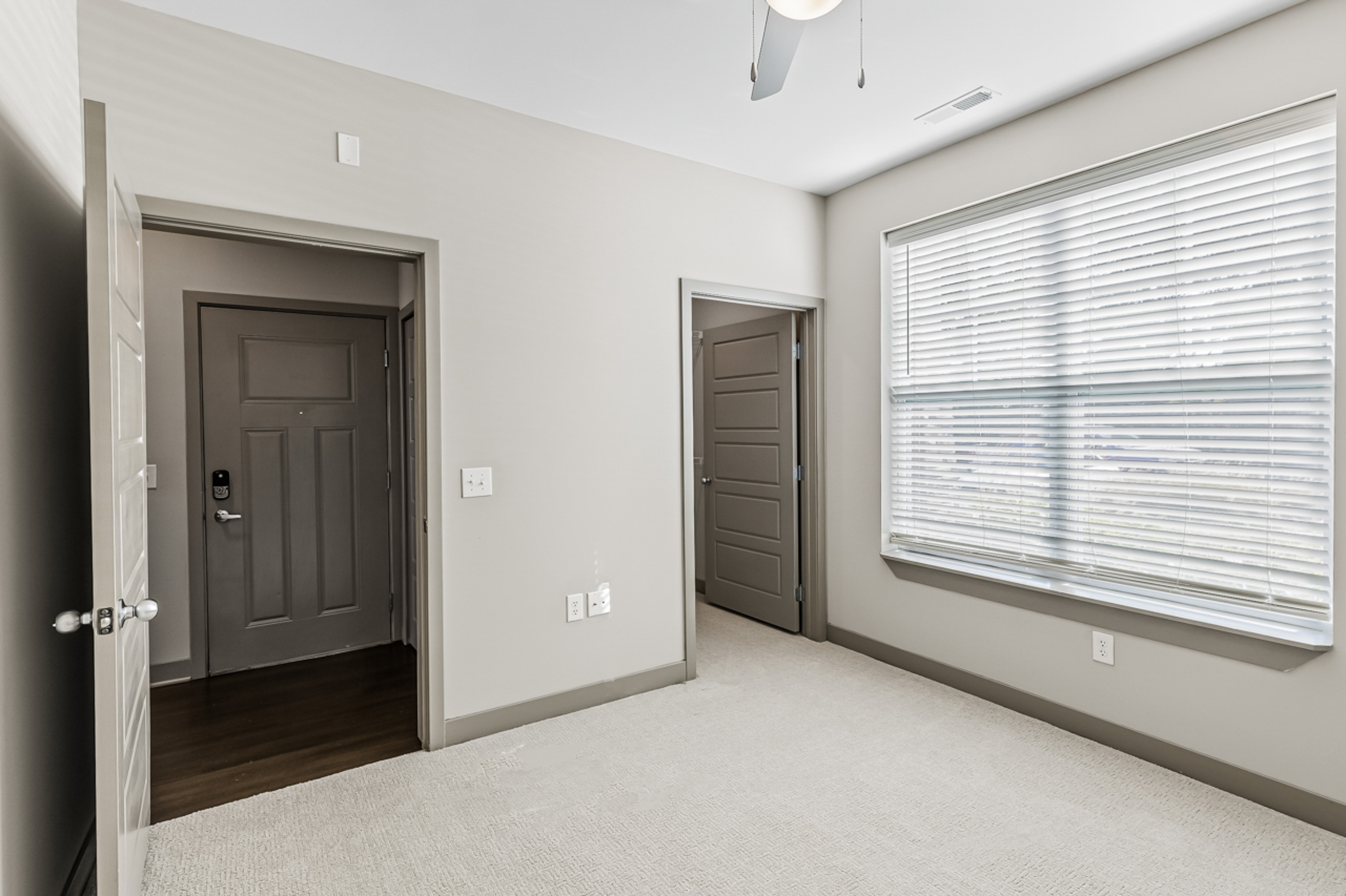 River Crossing Apartments 22 of 42